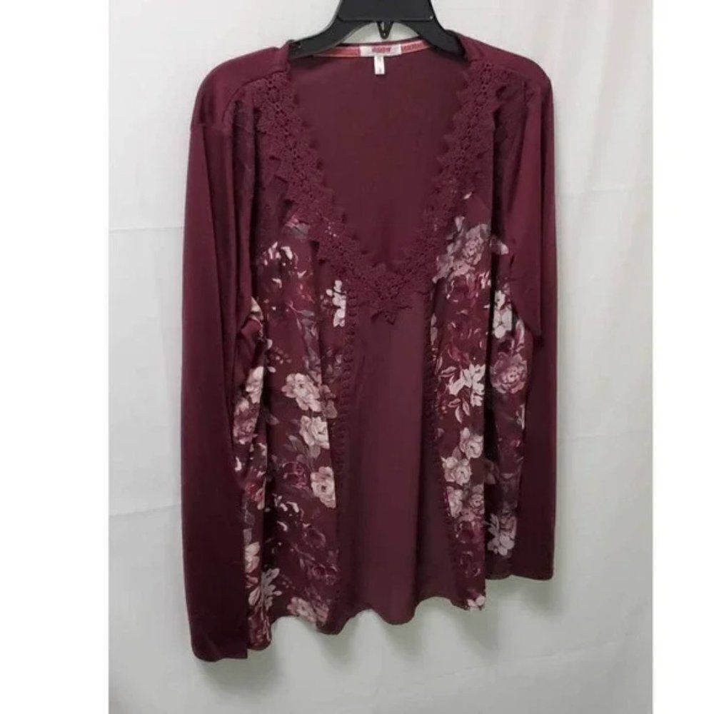 NEW! Marucies Crochet & Lace Floral Long Sleeve Blouse - size 4X in Purple